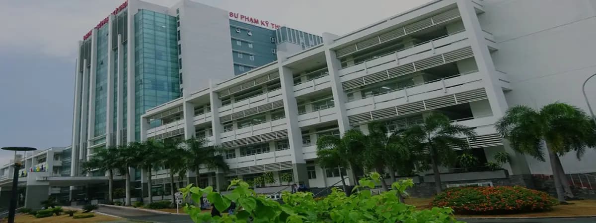 Vietnam Military Medical University Banner